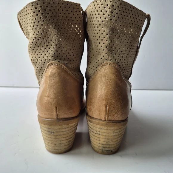 Joe Sanchez Tan Ankle Booties, Suede and Leather Sz 38,western Cowgirl - Picture 7 of 16